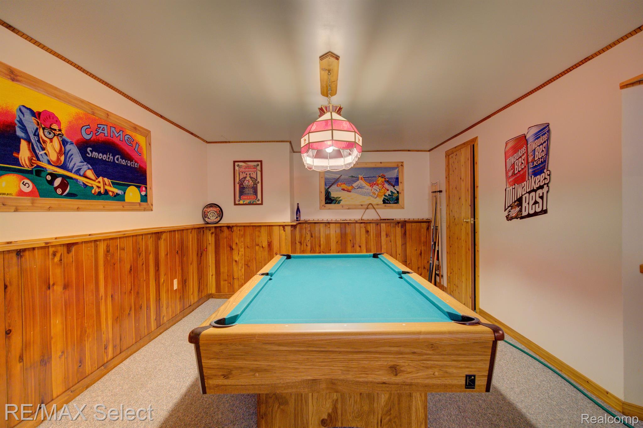 8468 RONDALE Drive