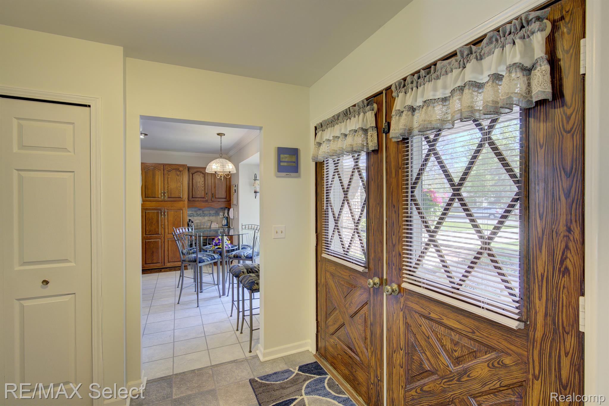 8468 RONDALE Drive