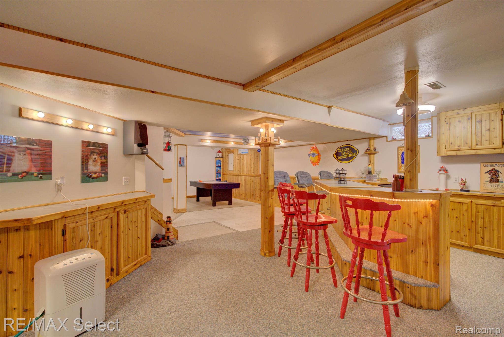 8468 RONDALE Drive