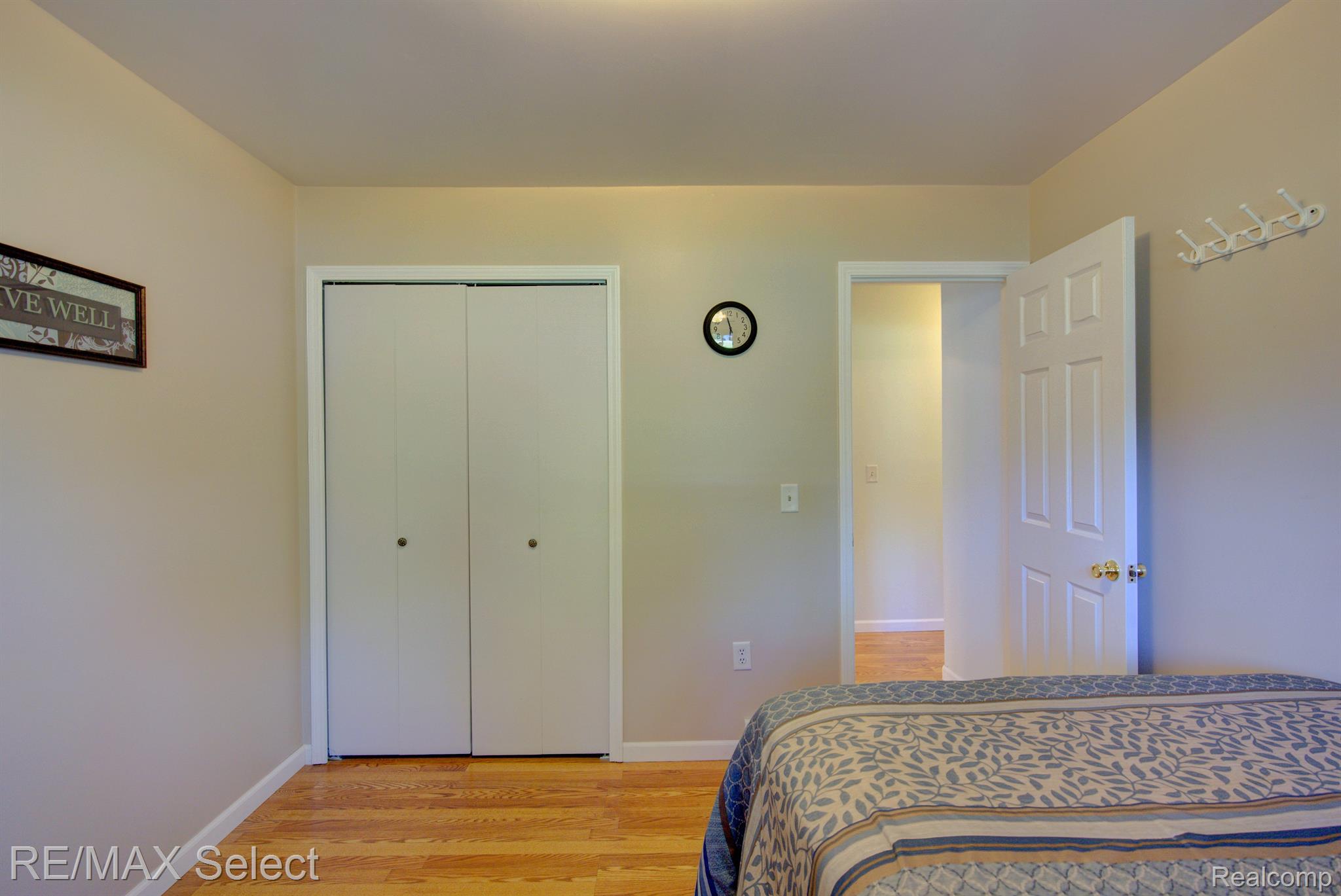 8468 RONDALE Drive