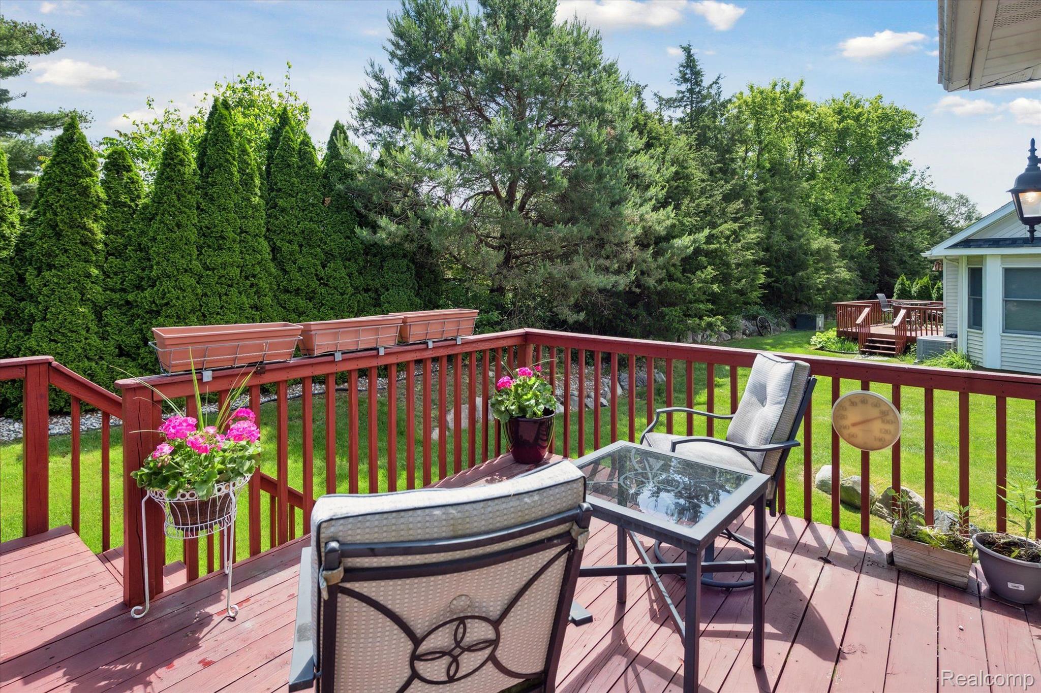 4074 SQUIRE HILL Drive