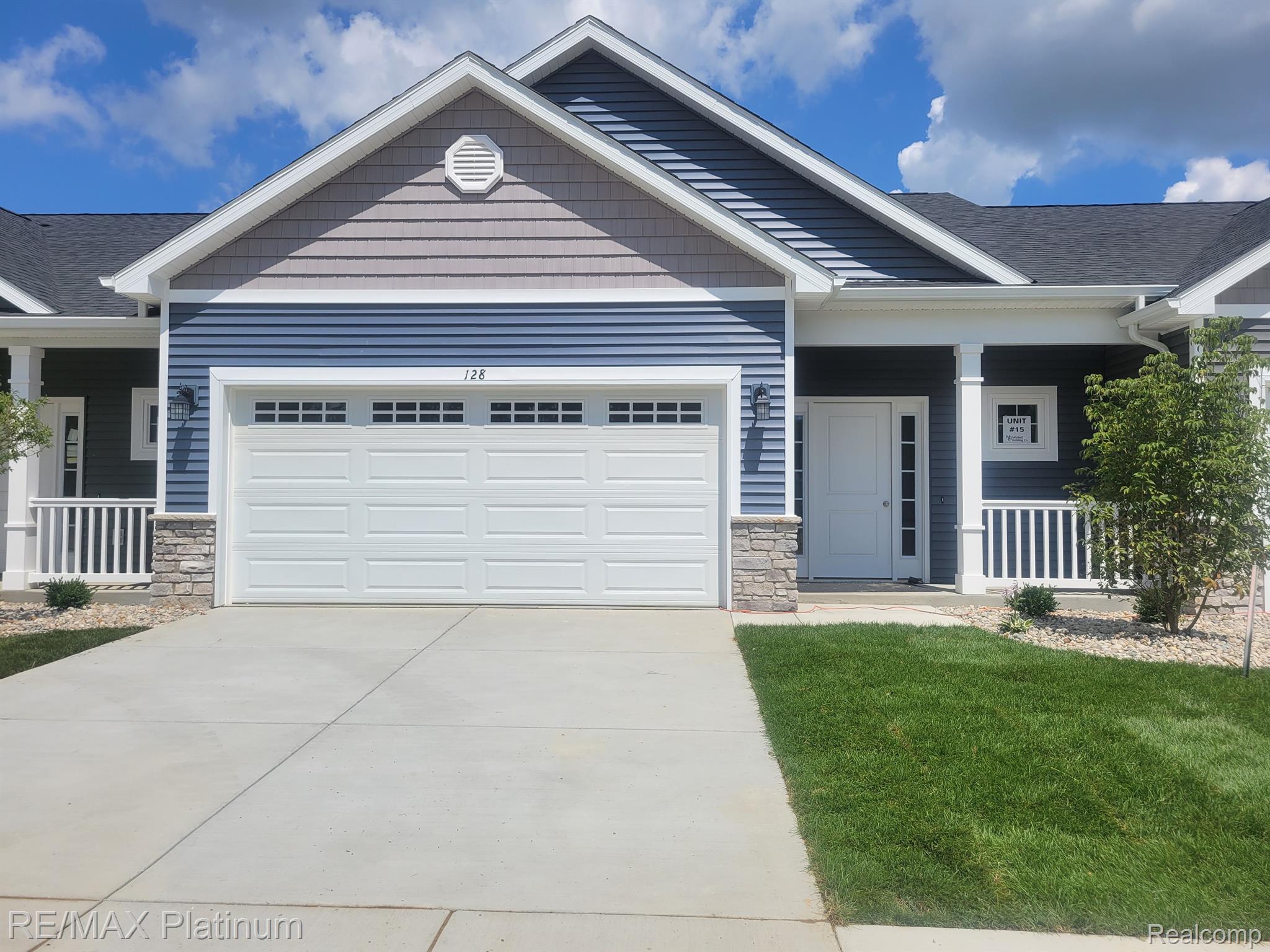 127 Crescent Avenue 18