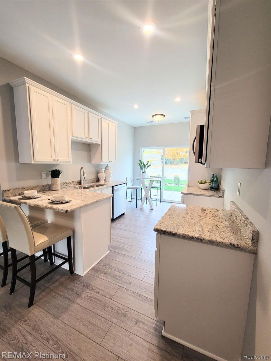 127 Crescent Avenue 18