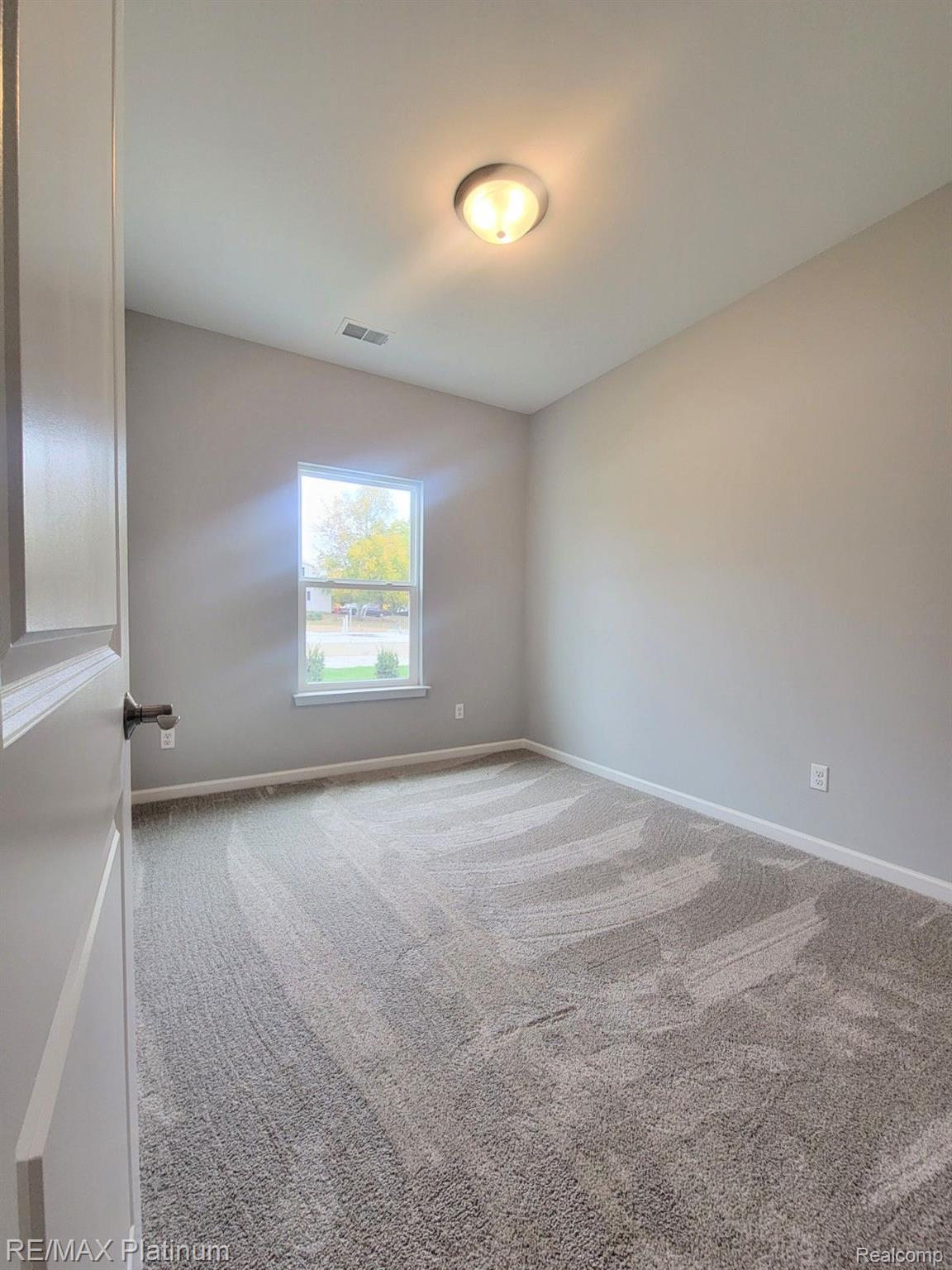 127 Crescent Avenue 18