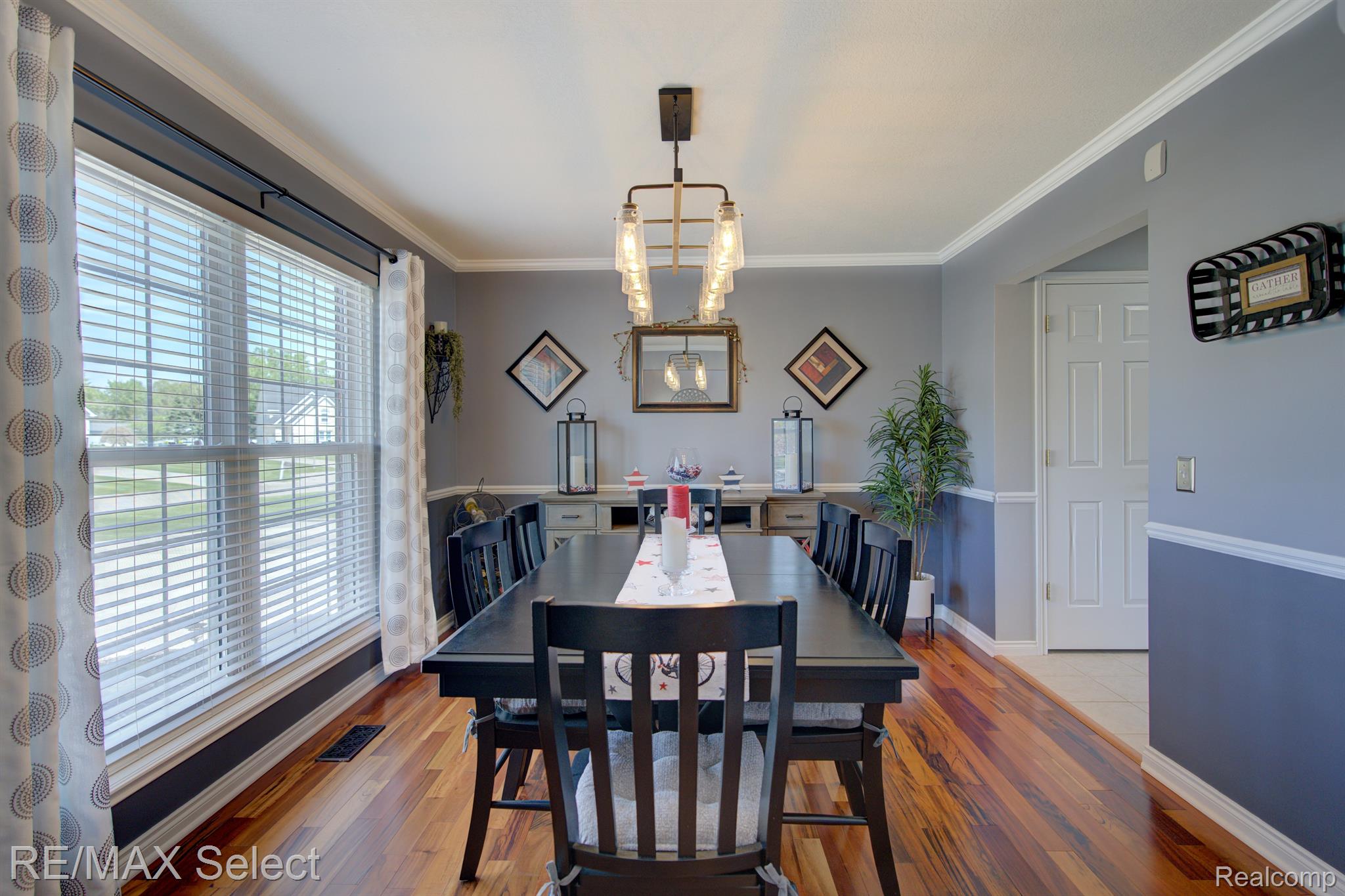 5580 WINDERMERE Drive
