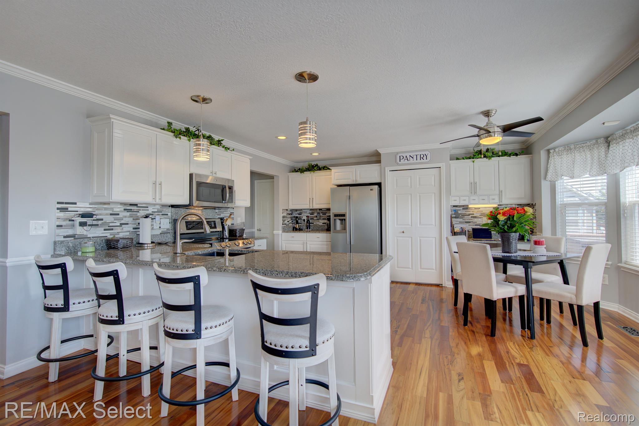 5580 WINDERMERE Drive