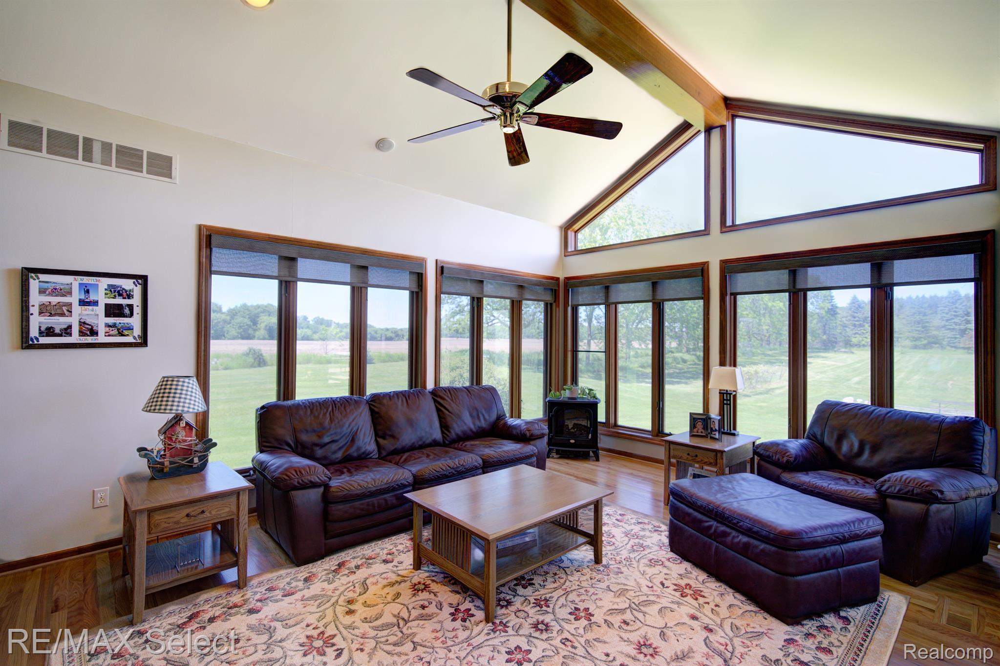 9120 RAY Road