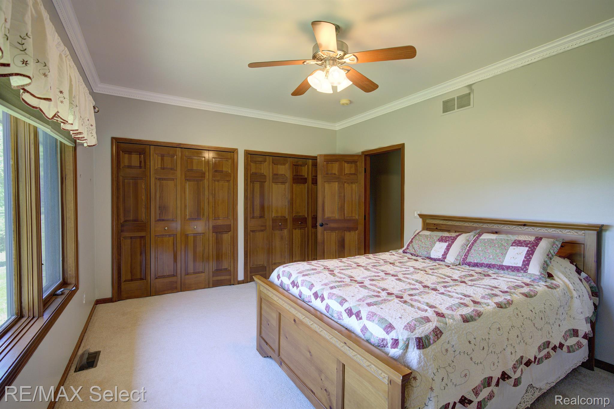 9120 RAY Road