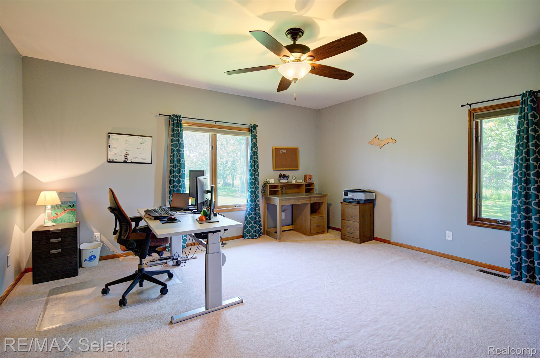 9120 RAY Road