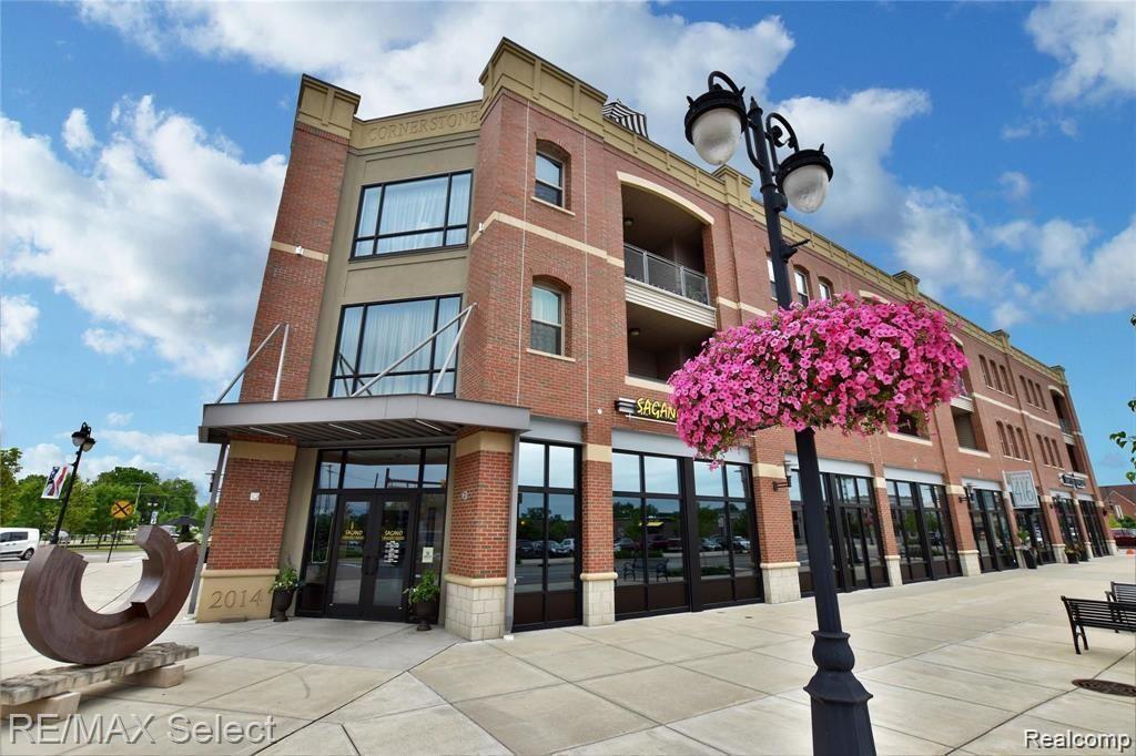 134 N LEROY Street 406