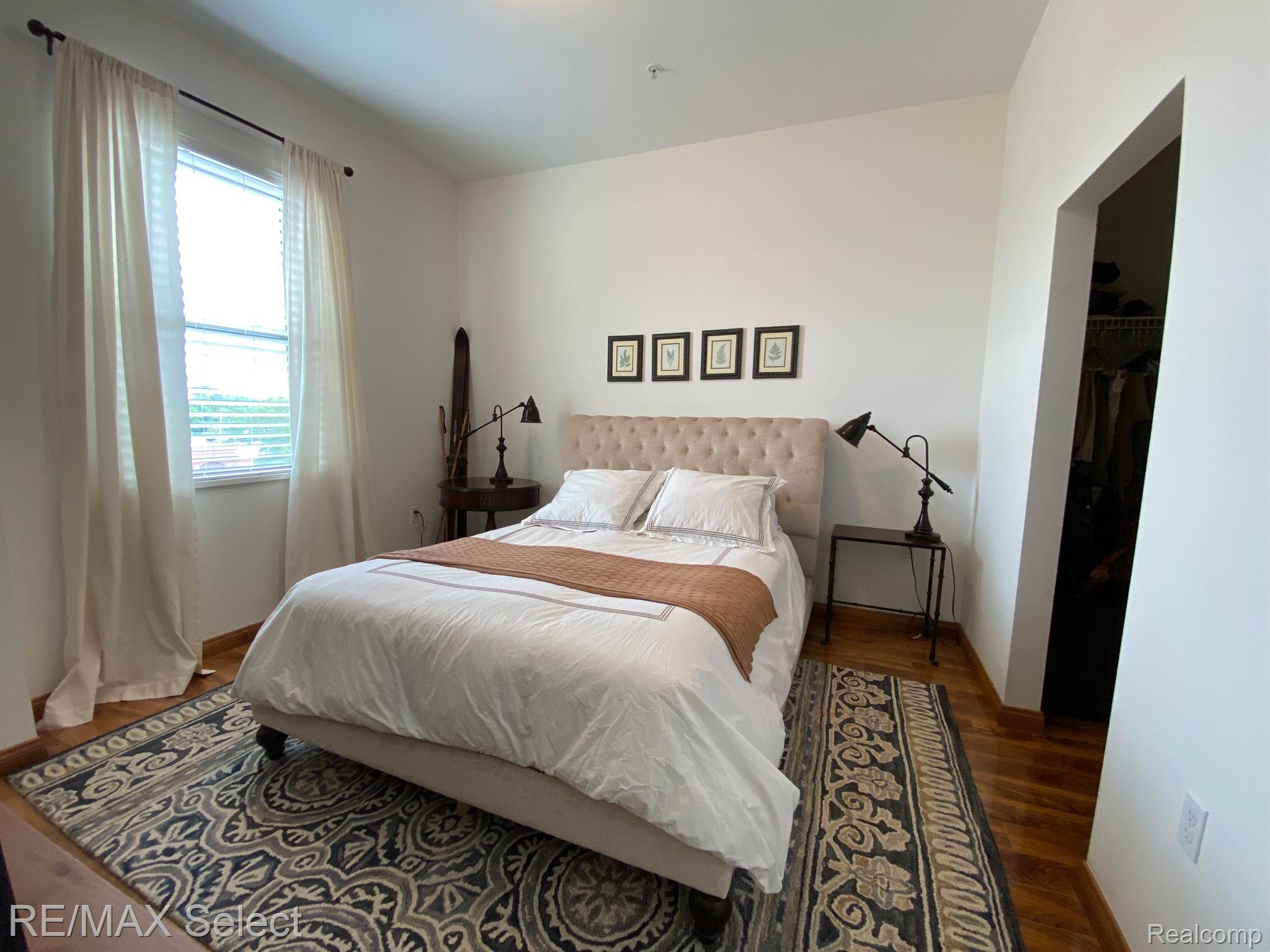 134 N LEROY Street 406