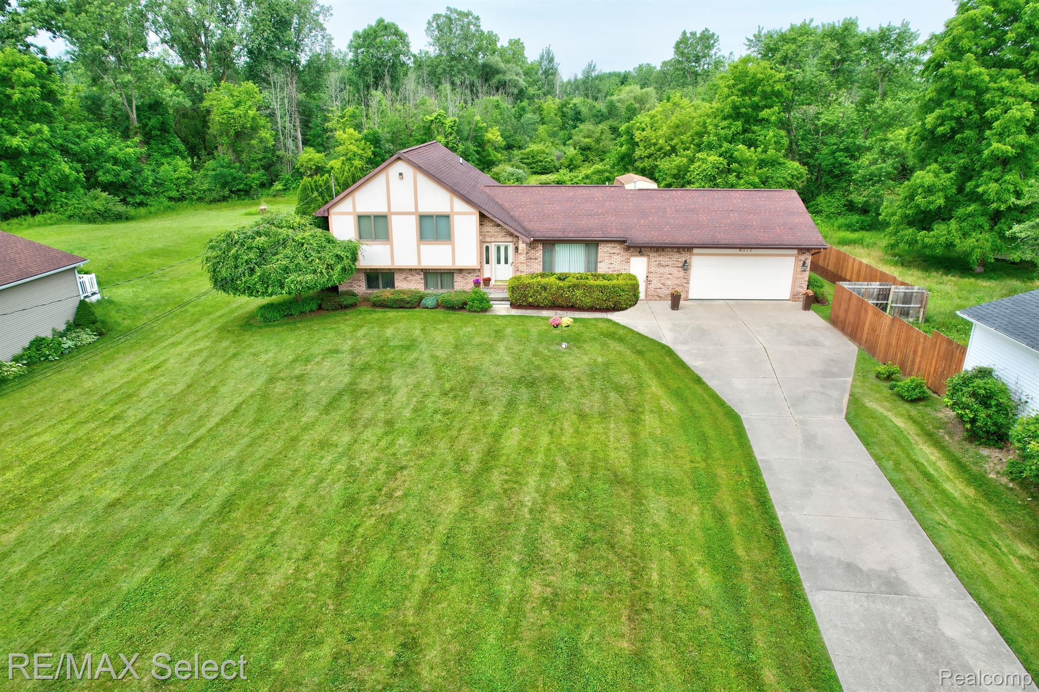 8171 N VASSAR Road