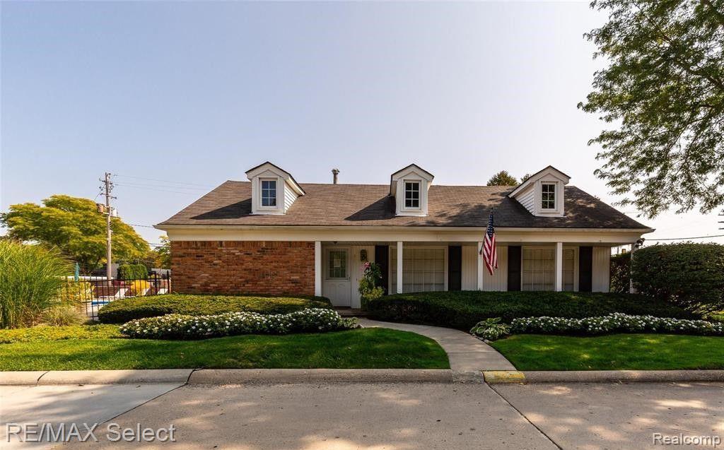 1400 TRAILWOOD Path