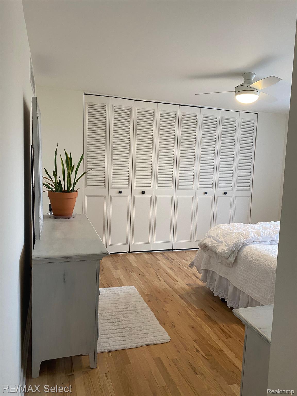 1400 TRAILWOOD Path