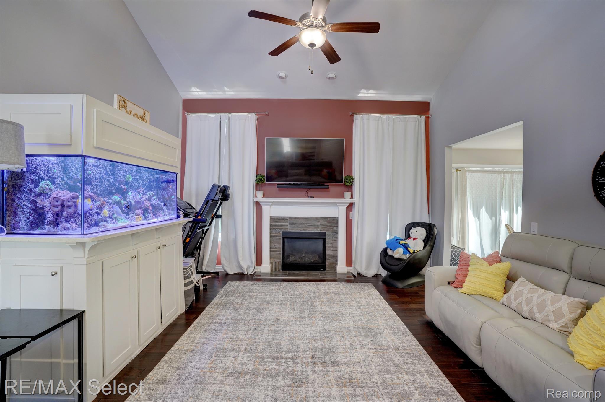 708 COBBLESTONE Drive