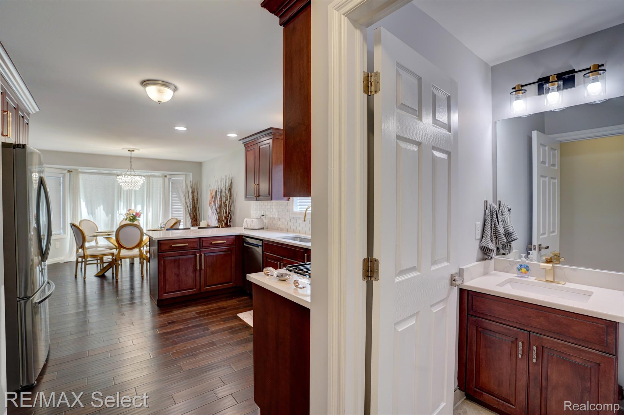 708 COBBLESTONE Drive