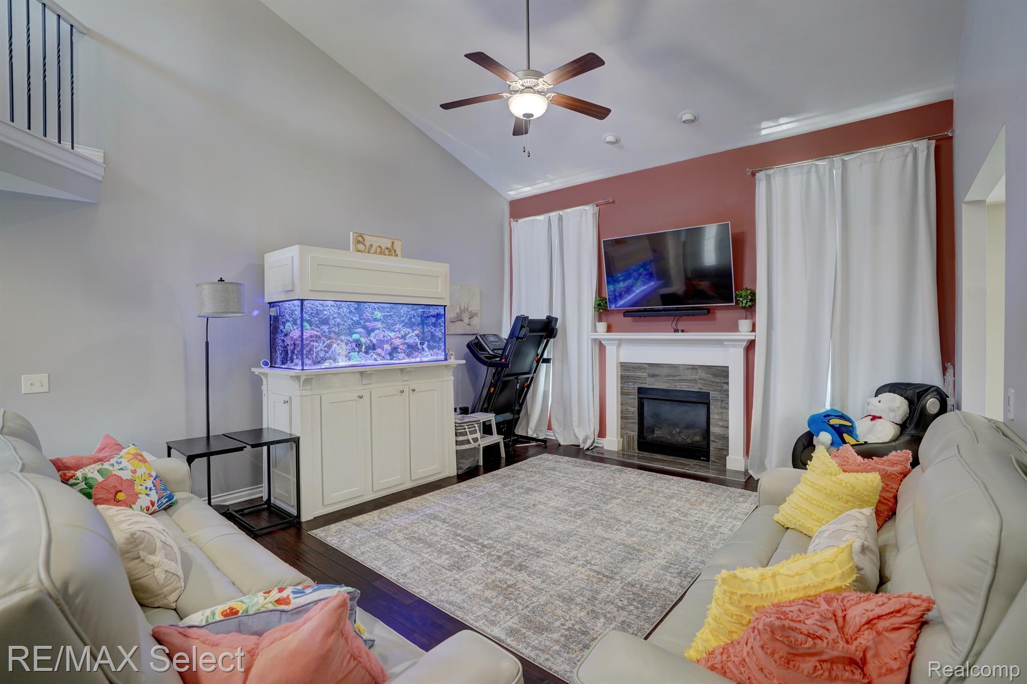 708 COBBLESTONE Drive