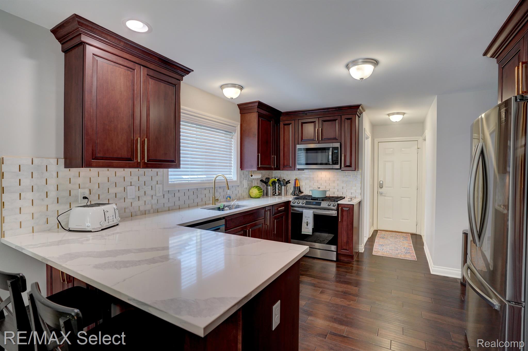 708 COBBLESTONE Drive
