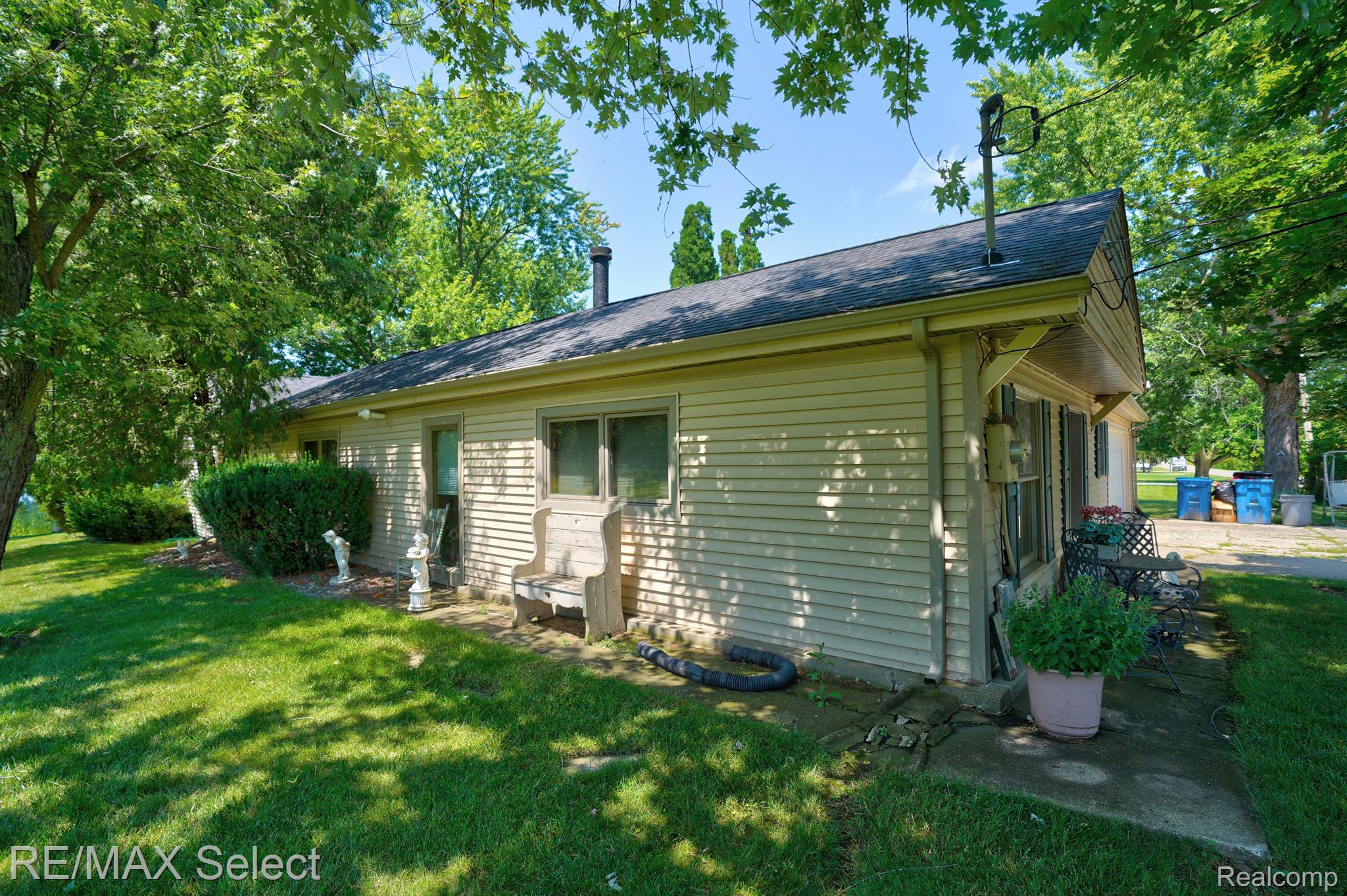 11500 SKYLINE Drive