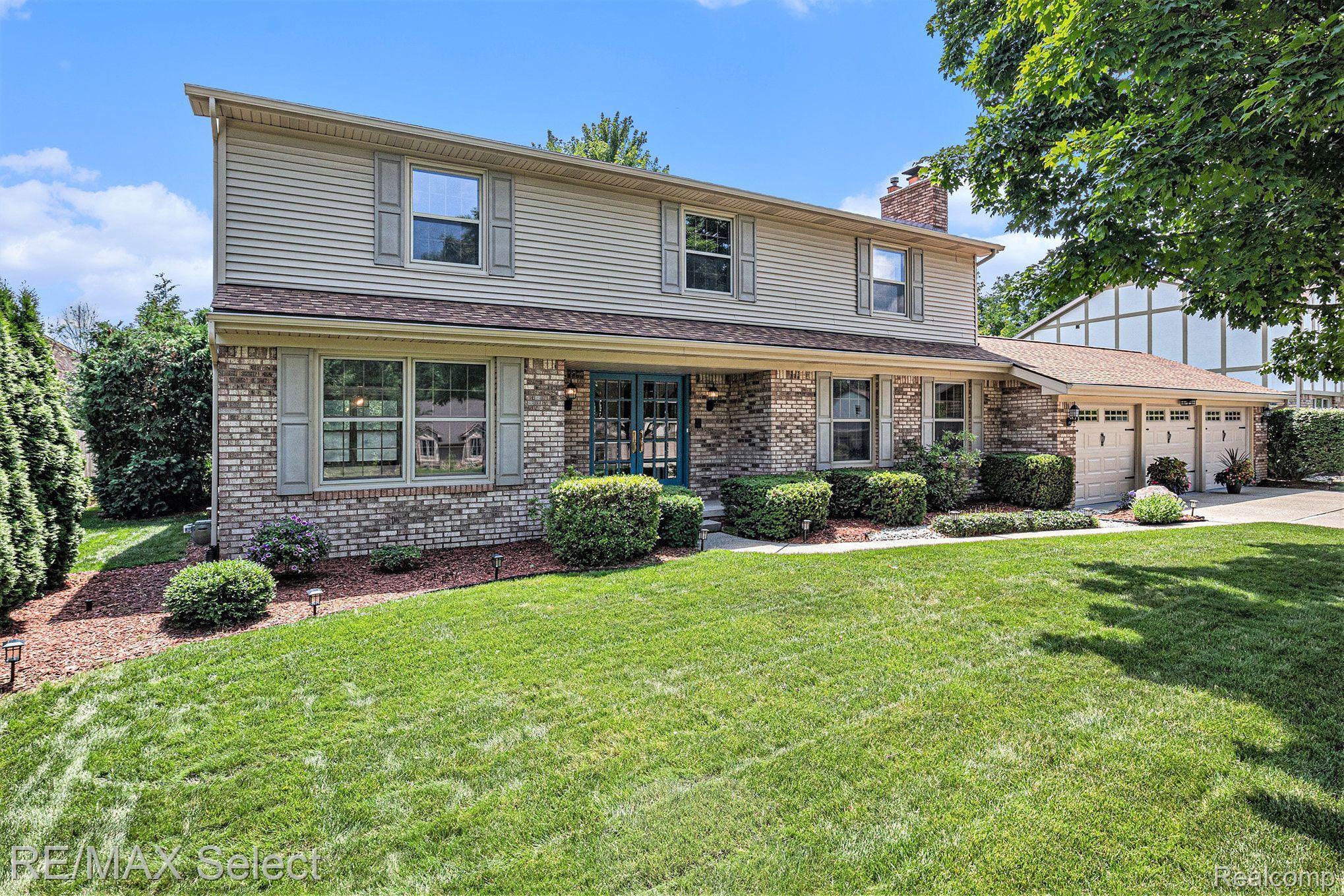 1528 KINGS BRIDGE Road