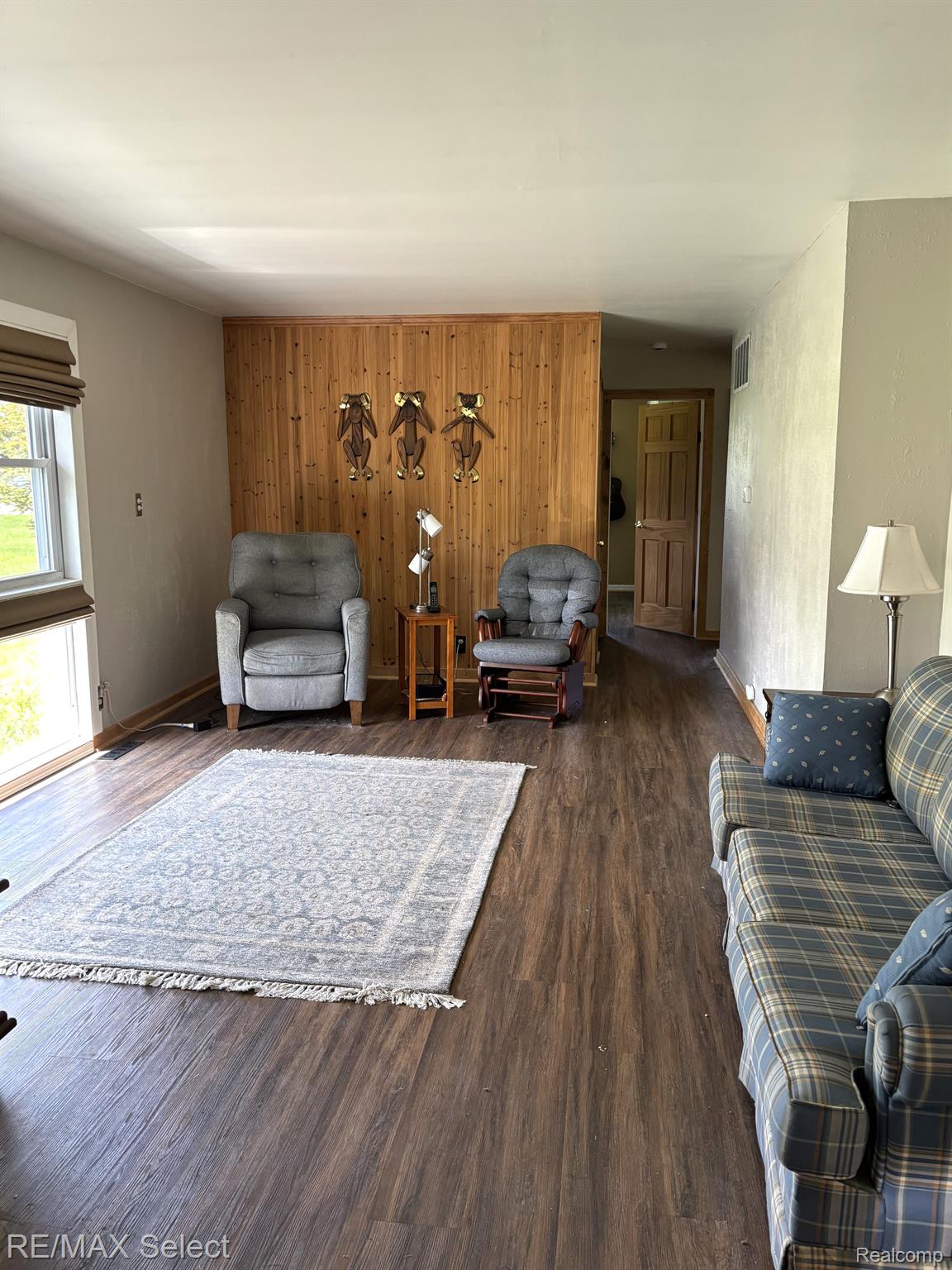 2470 N LONG LAKE Road