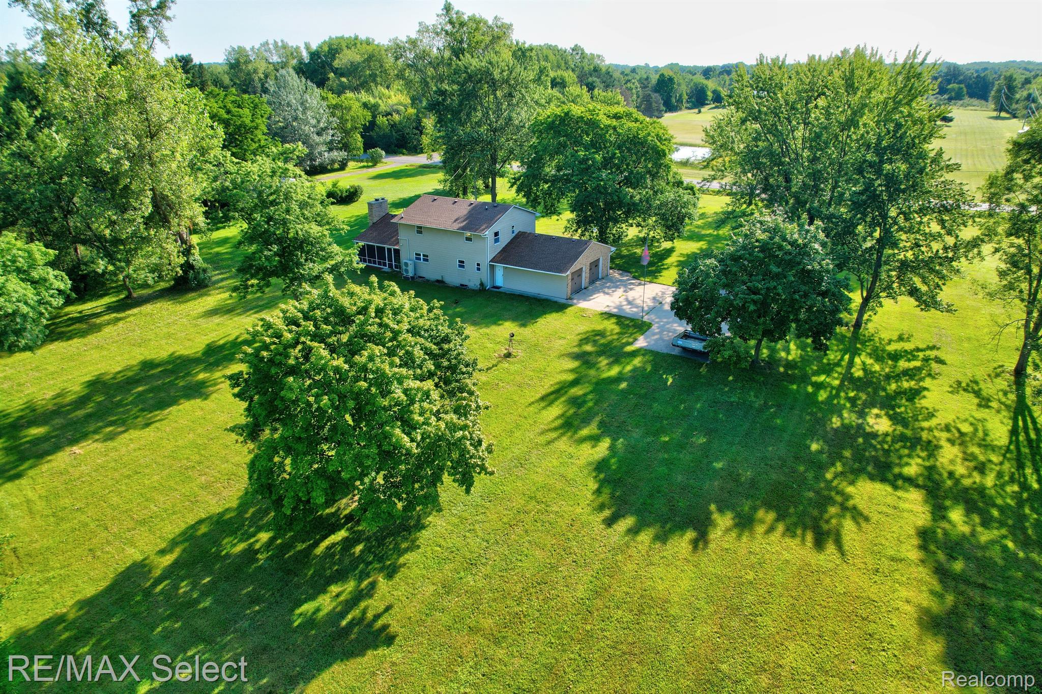 11377 N LEWIS Road