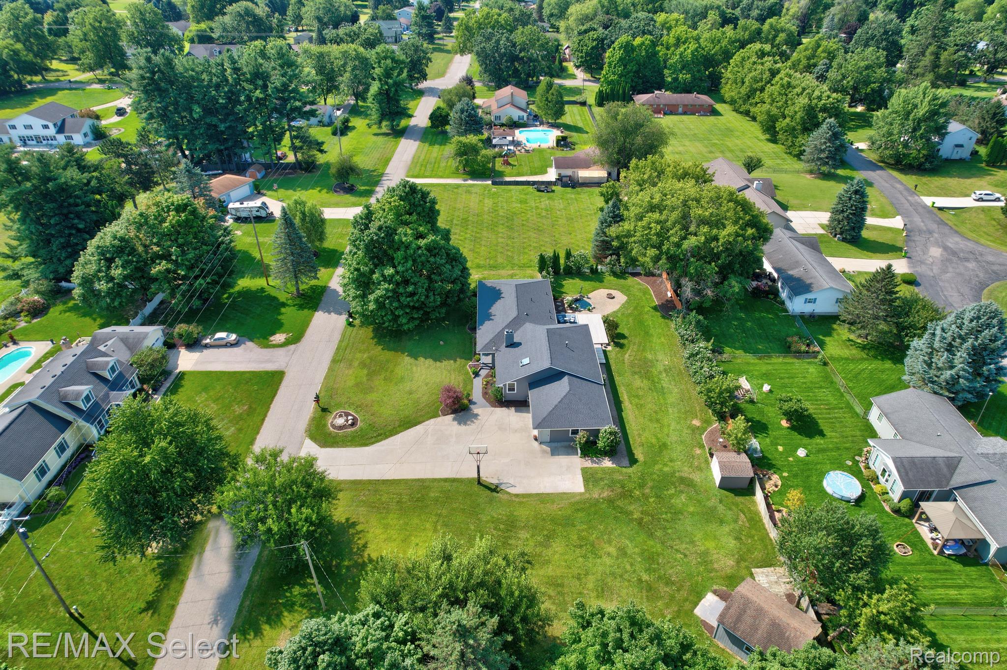 1226 VISTA Drive