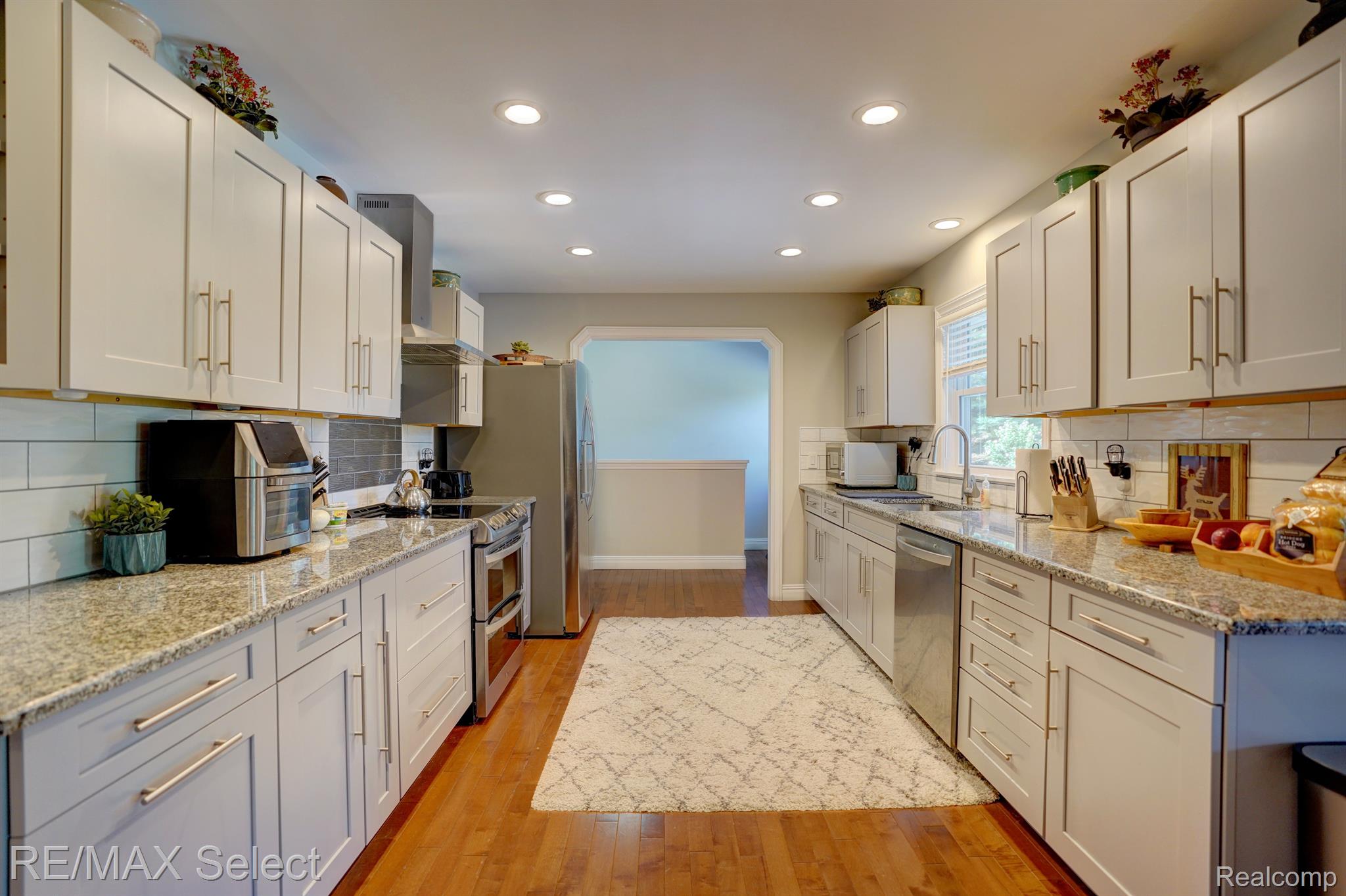 1226 VISTA Drive