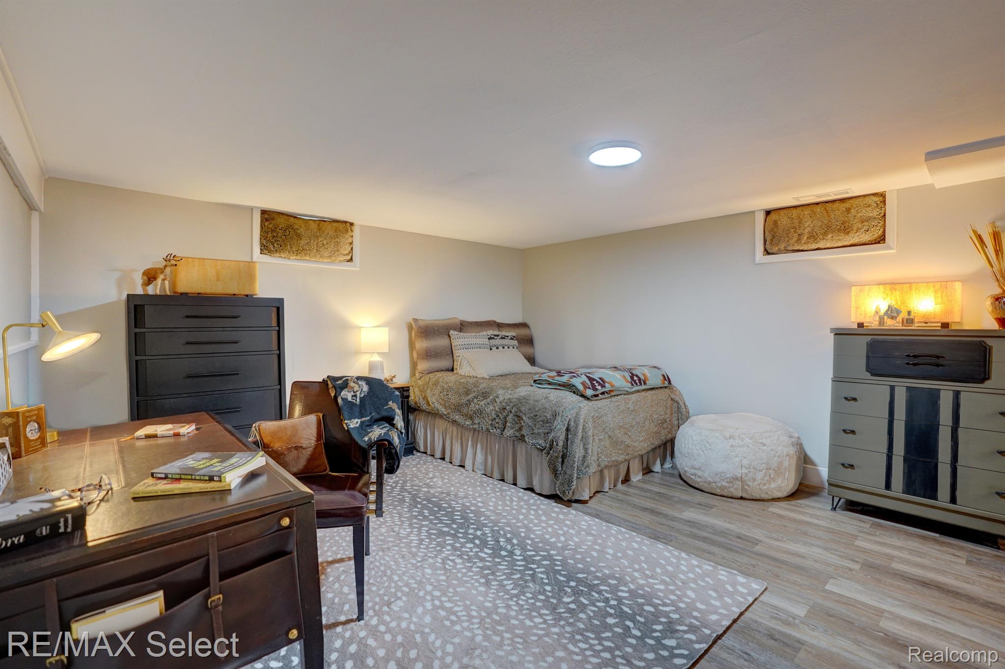 1226 VISTA Drive