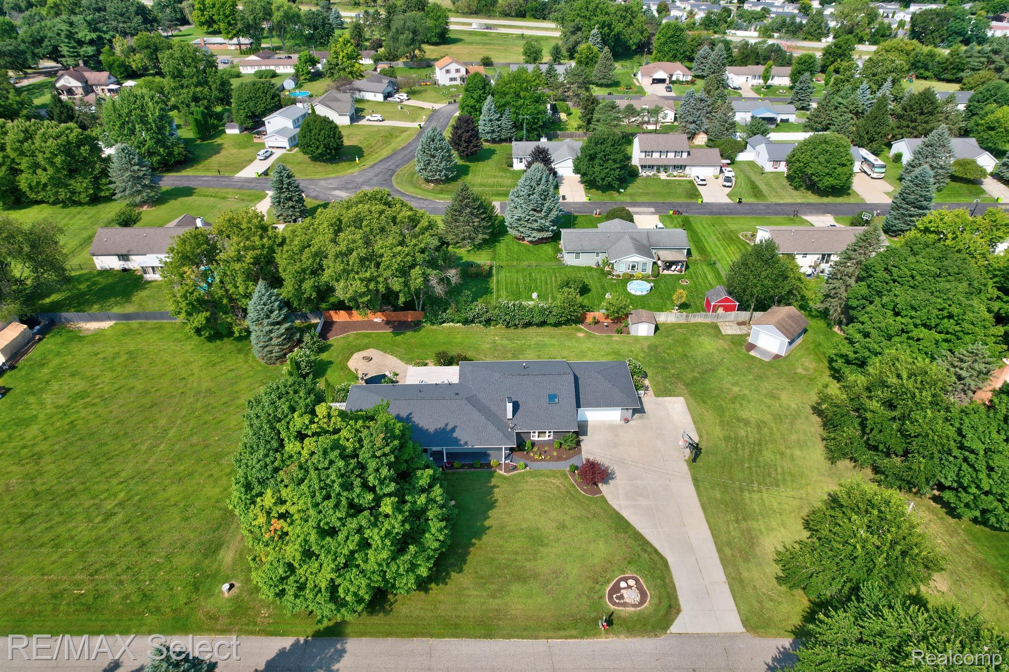 1226 VISTA Drive