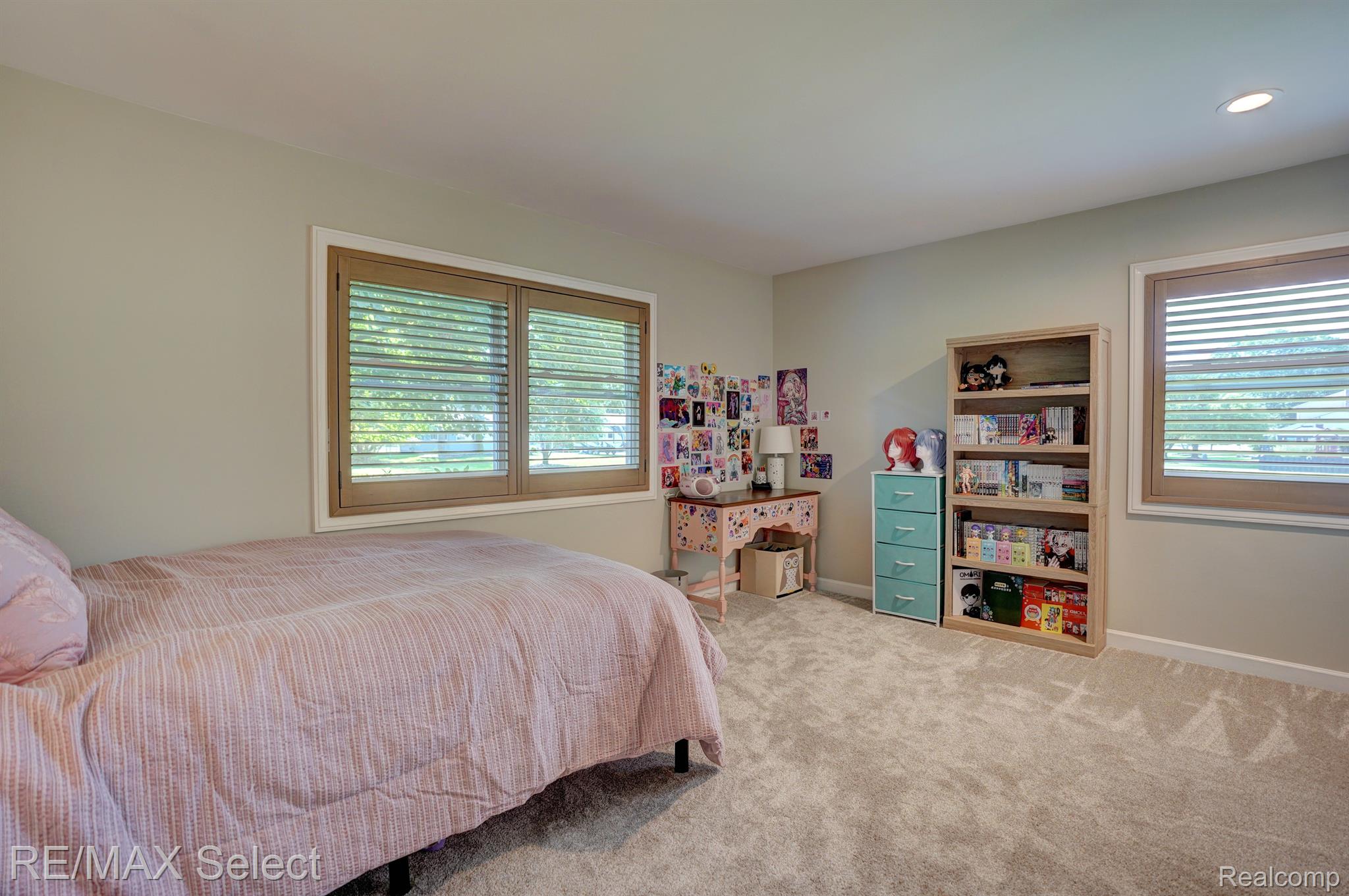 1226 VISTA Drive