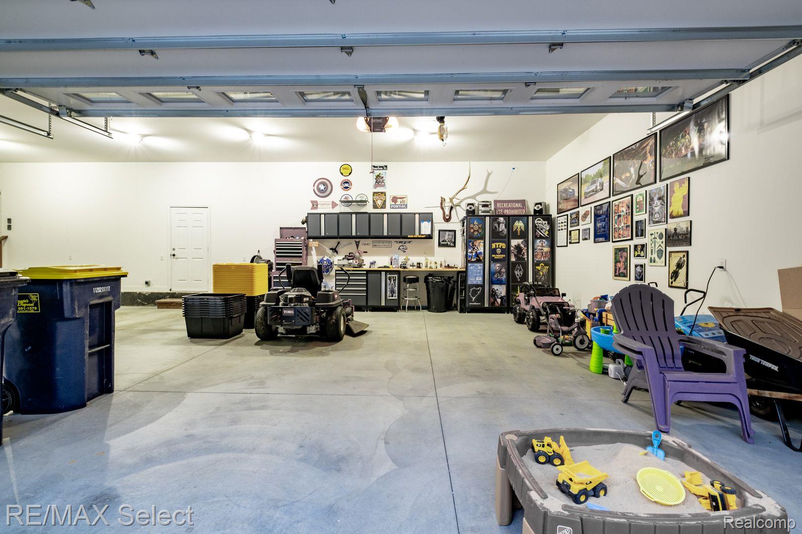 9388 MCMULLEN Circle