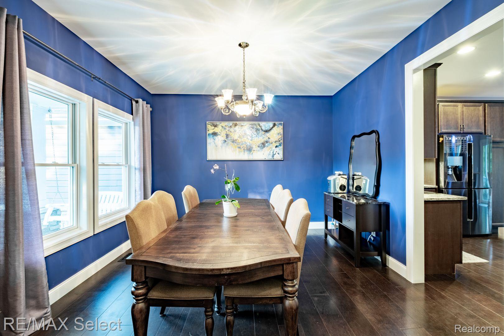 9388 MCMULLEN Circle