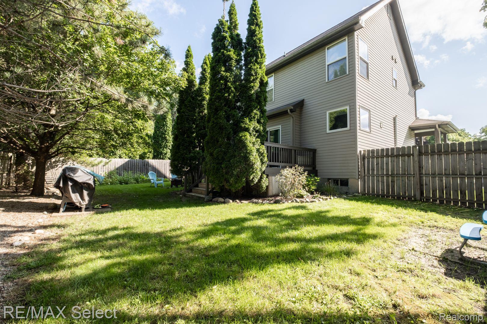 15242 Weller Court
