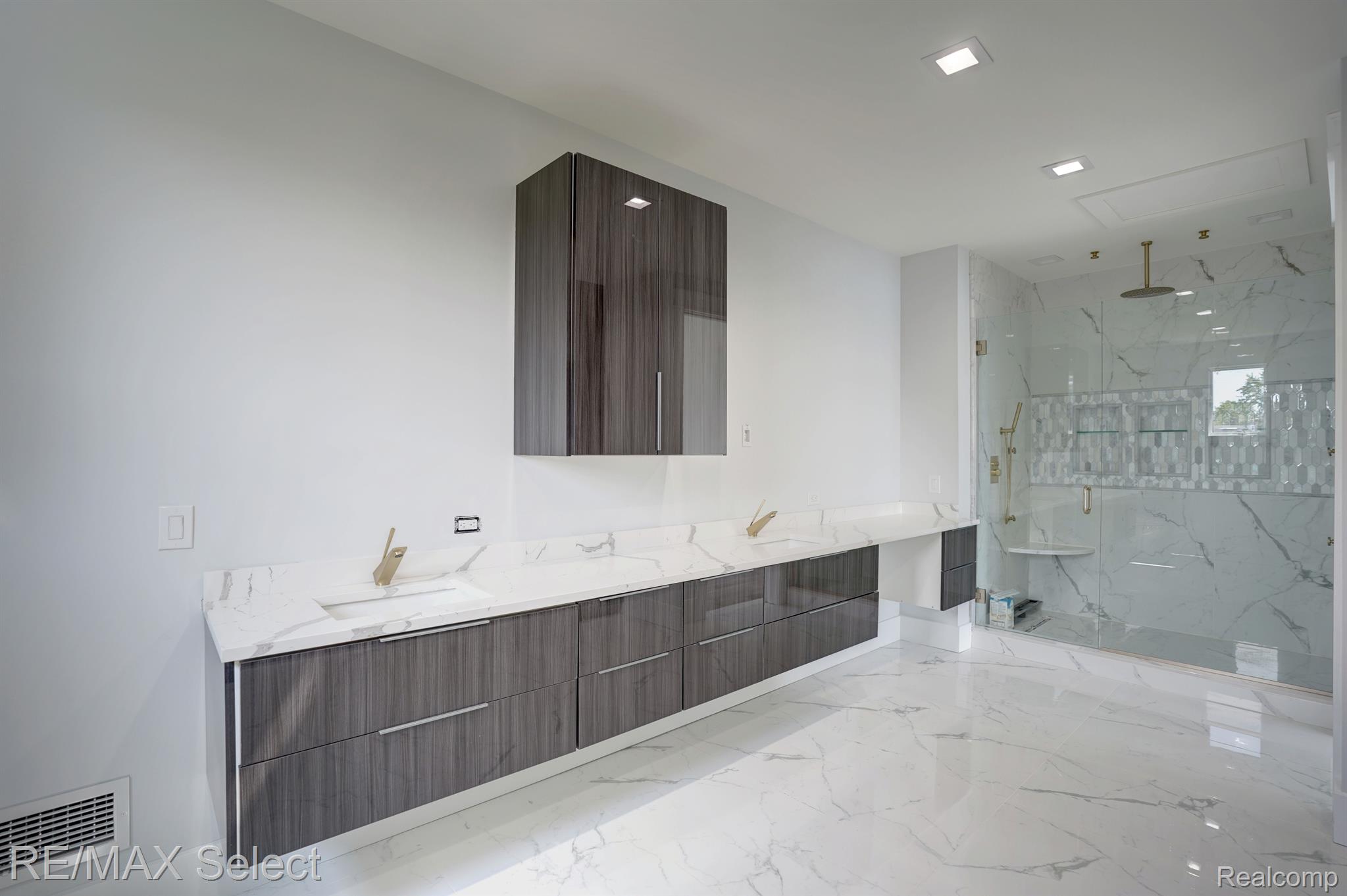 2507 MARGARET Drive