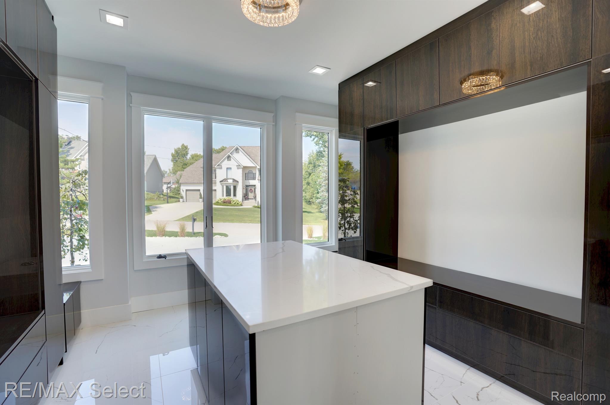 2507 MARGARET Drive