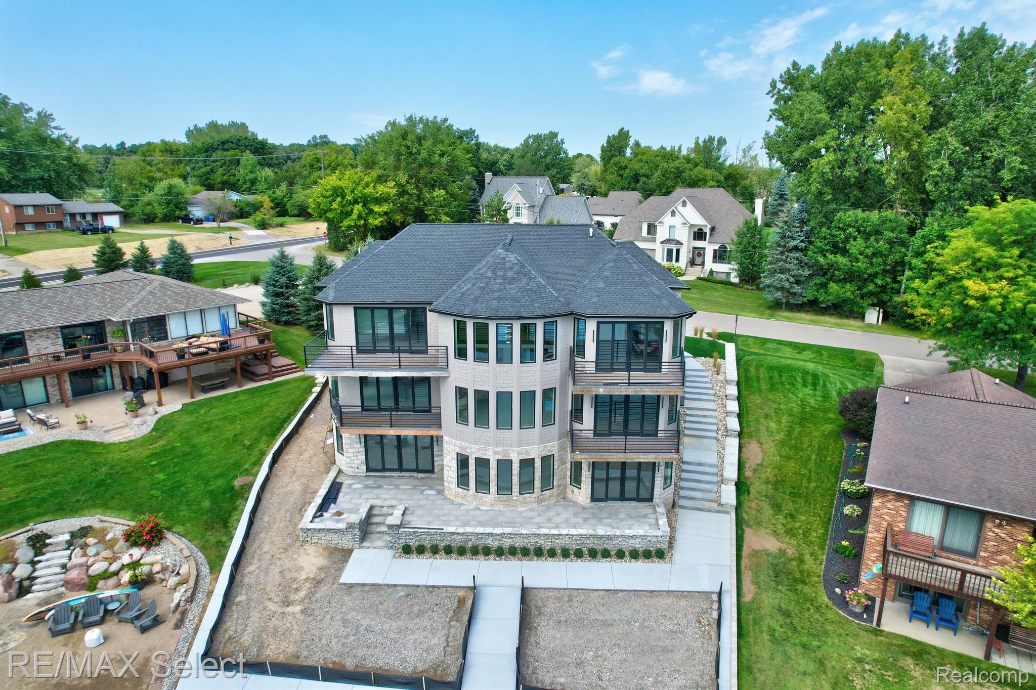 2507 MARGARET Drive