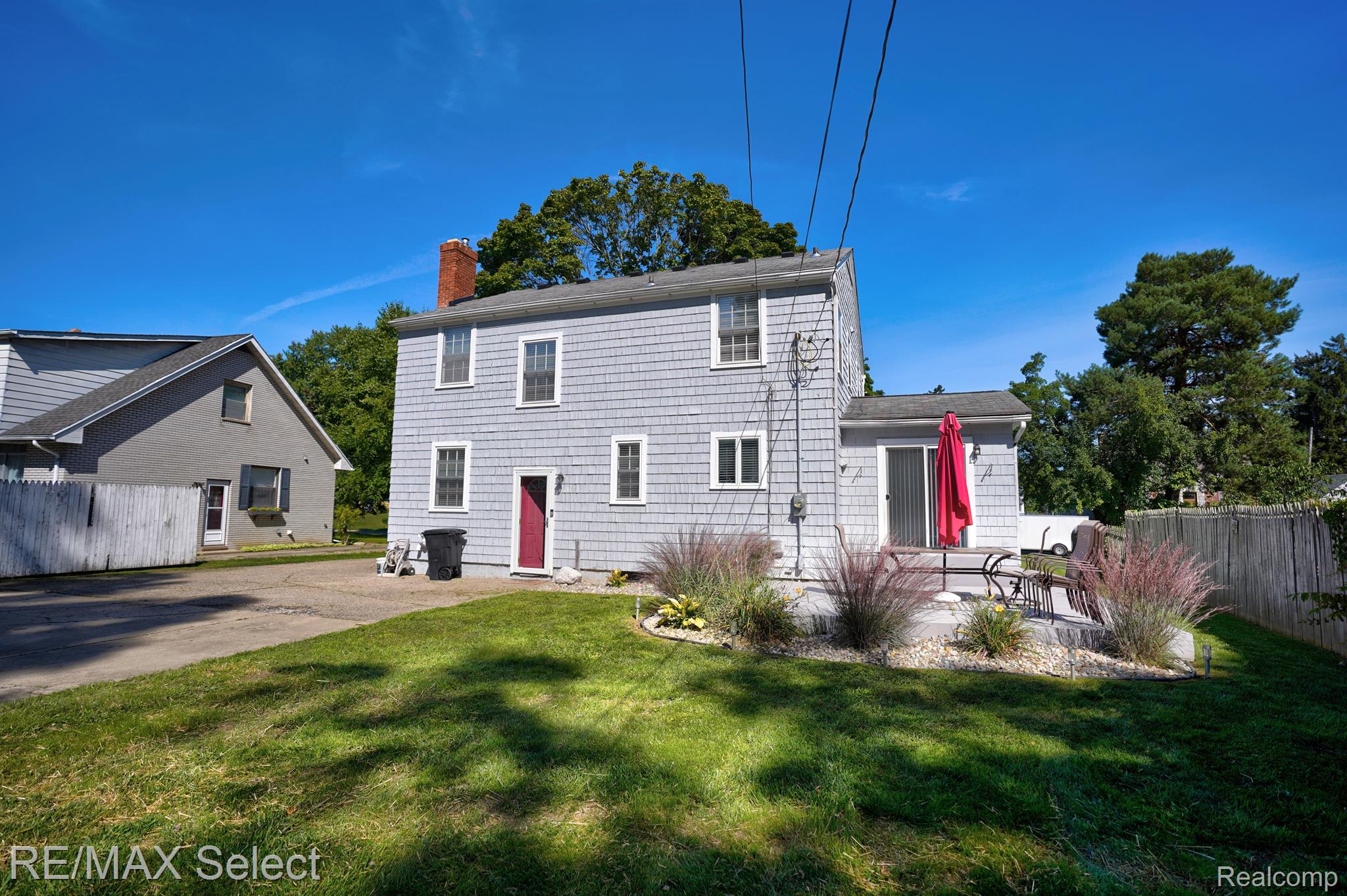 2211 COLFAX Avenue