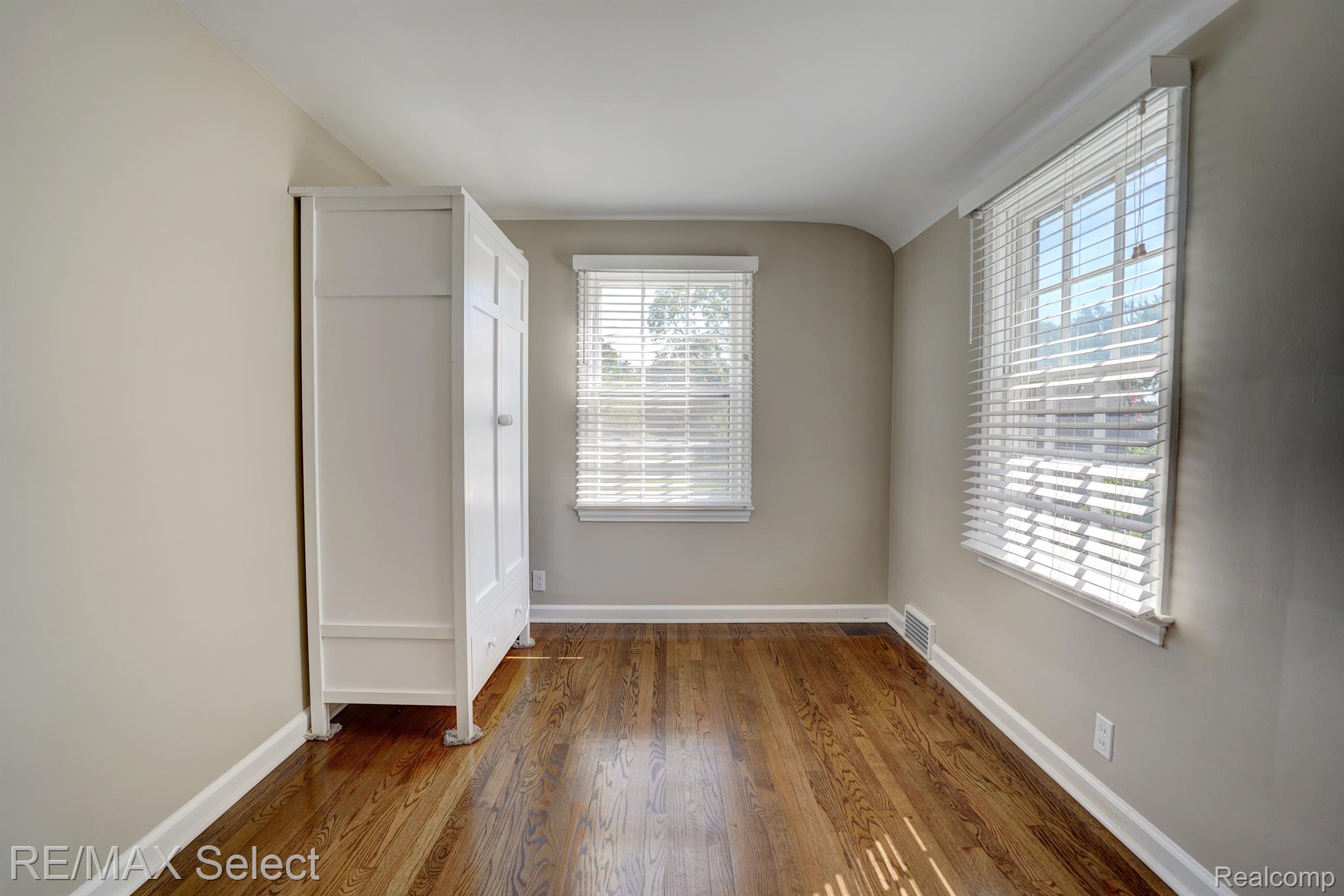2211 COLFAX Avenue