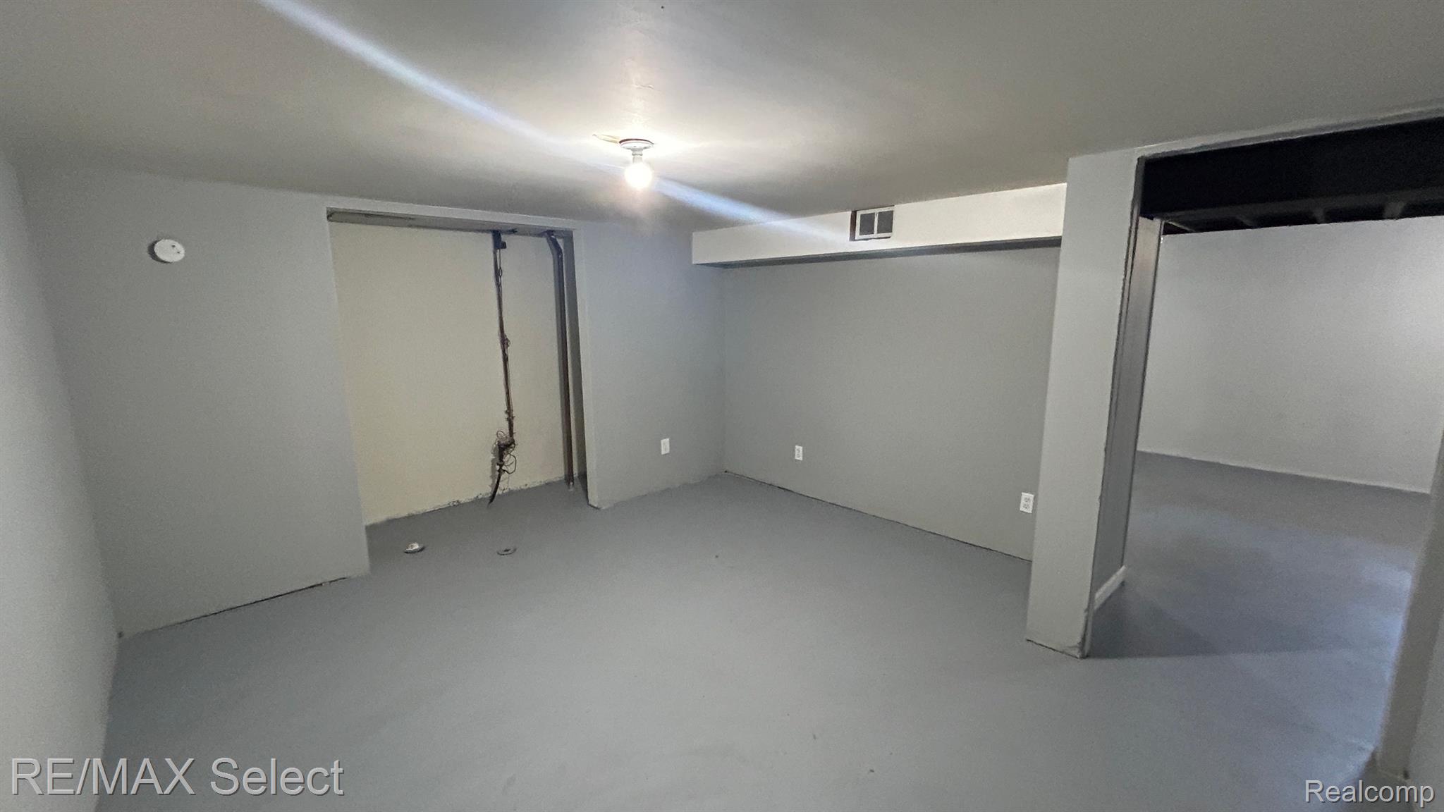 3712 DAKOTA Avenue