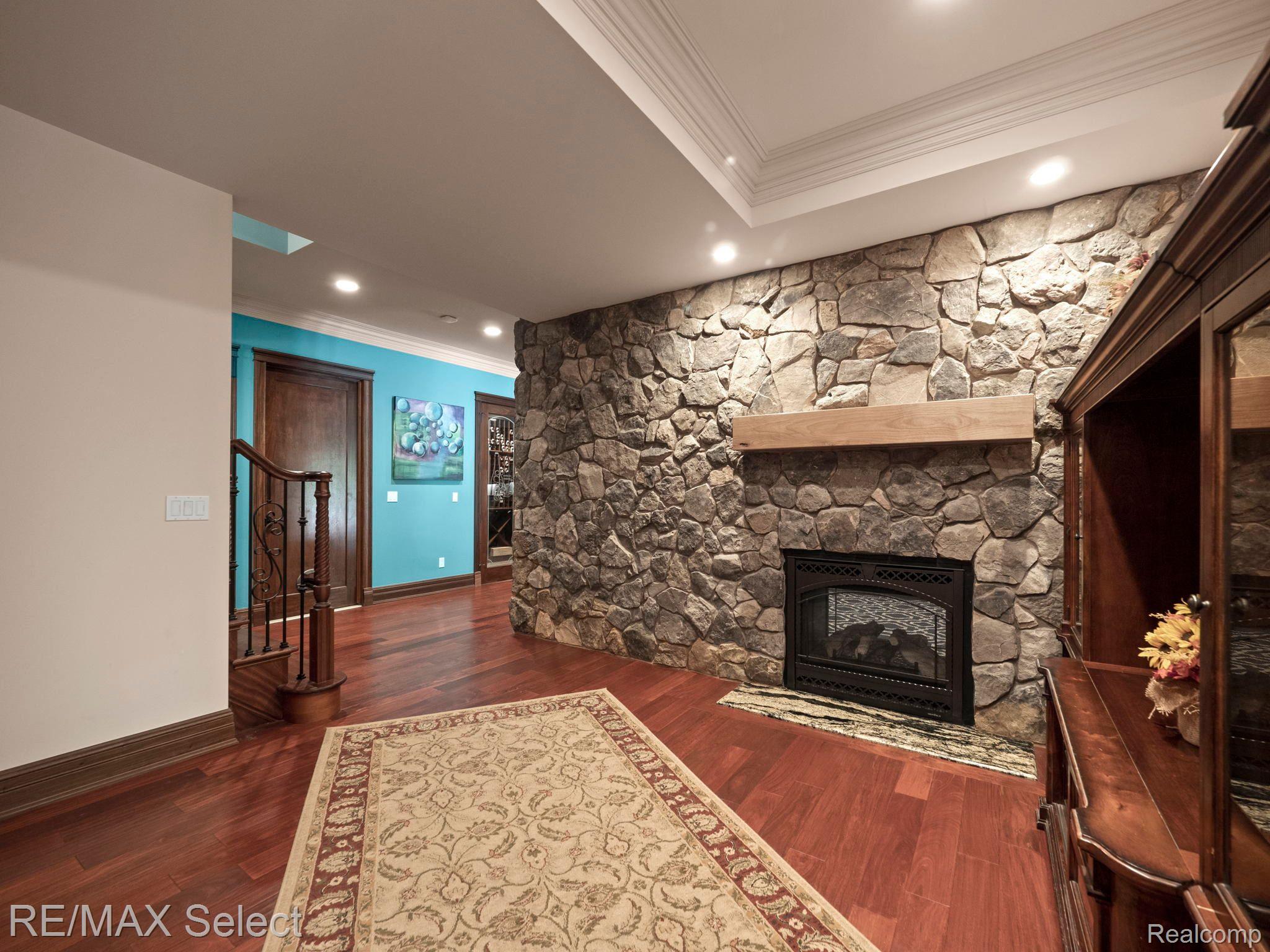6145 SADDLE CREEK