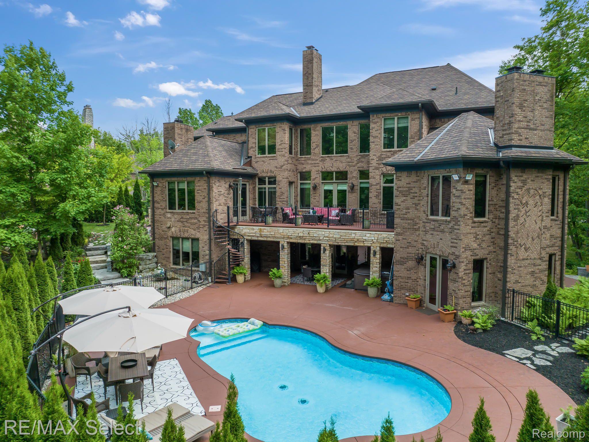 6145 SADDLE CREEK