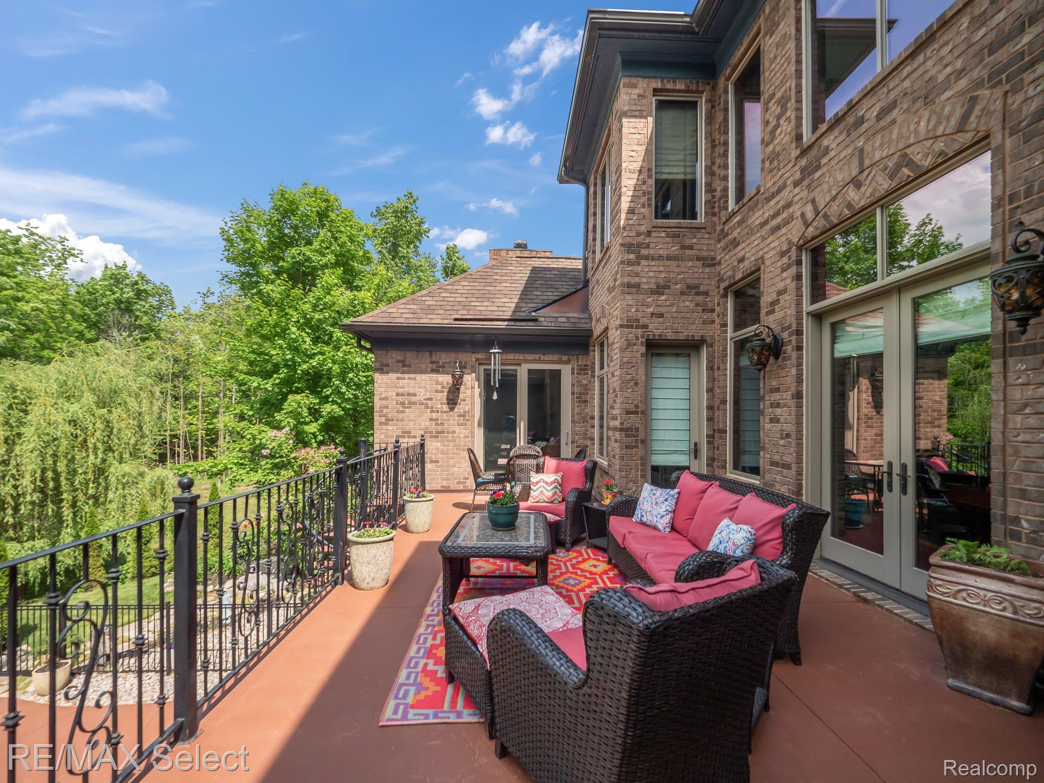 6145 SADDLE CREEK
