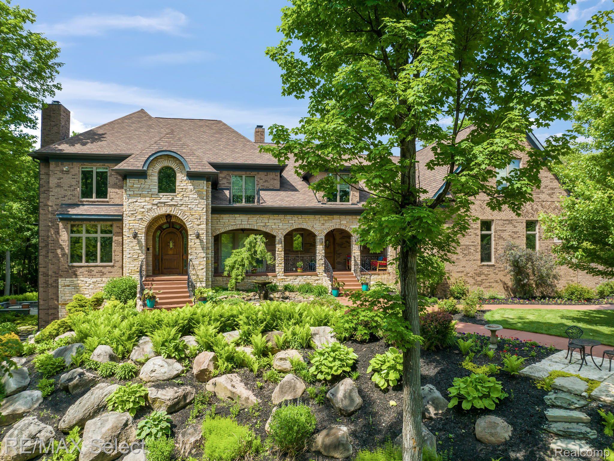 6145 SADDLE CREEK