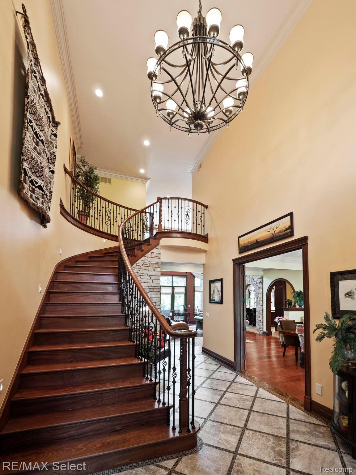 6145 SADDLE CREEK