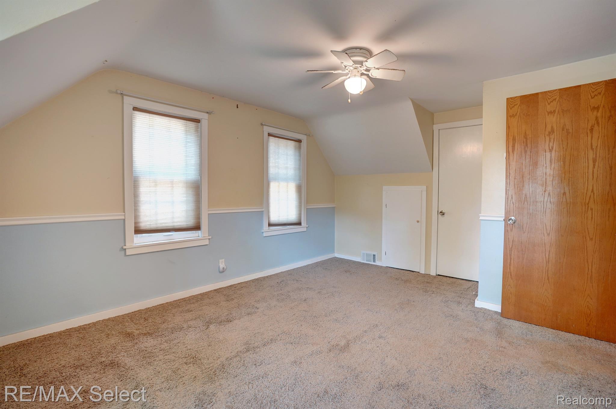 1604 MARY ANN Street