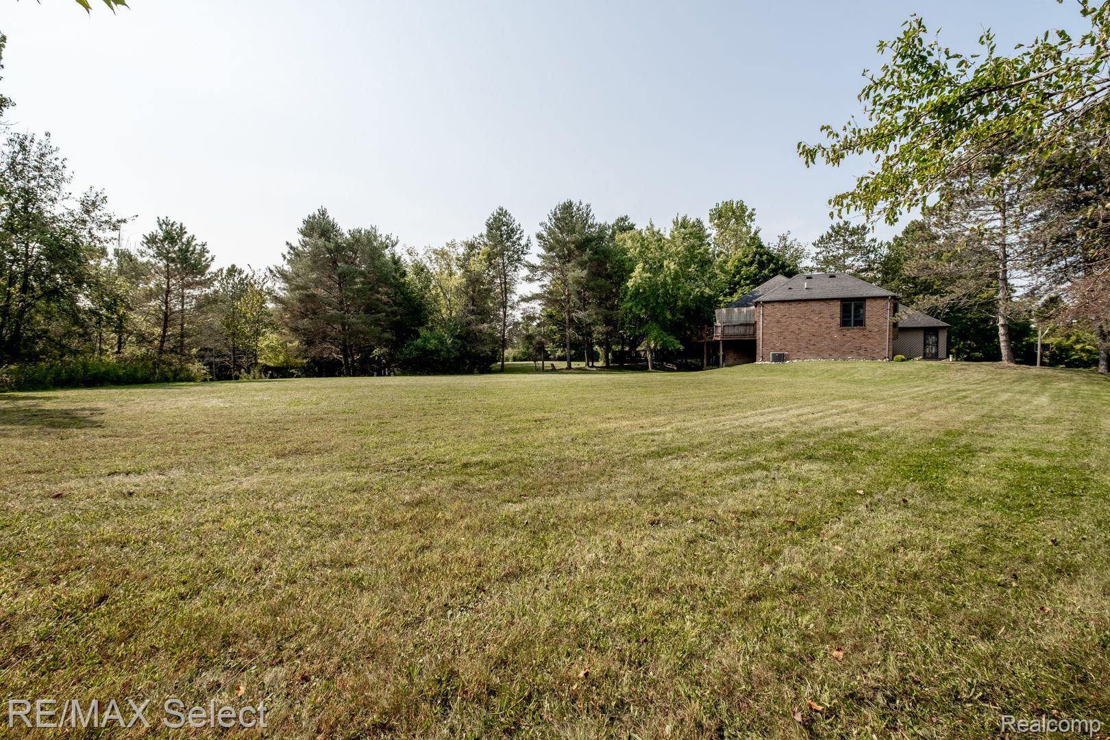 2250 N MCKINLEY Road