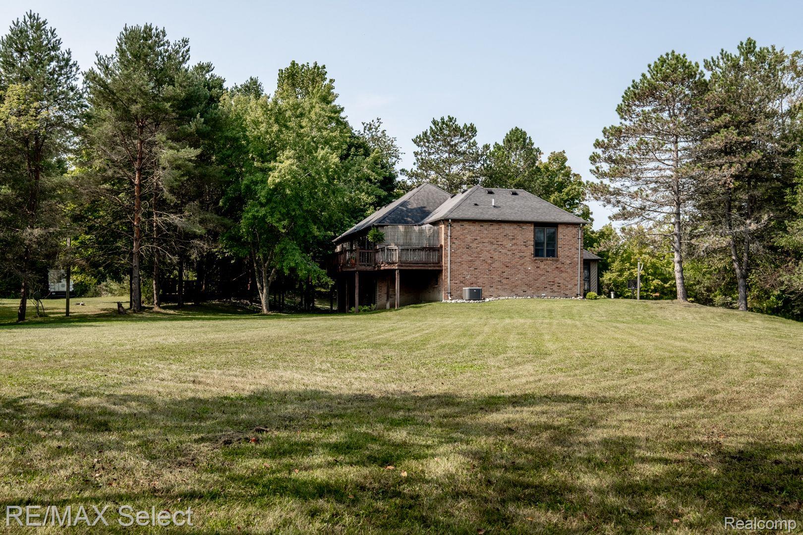 2250 N MCKINLEY Road