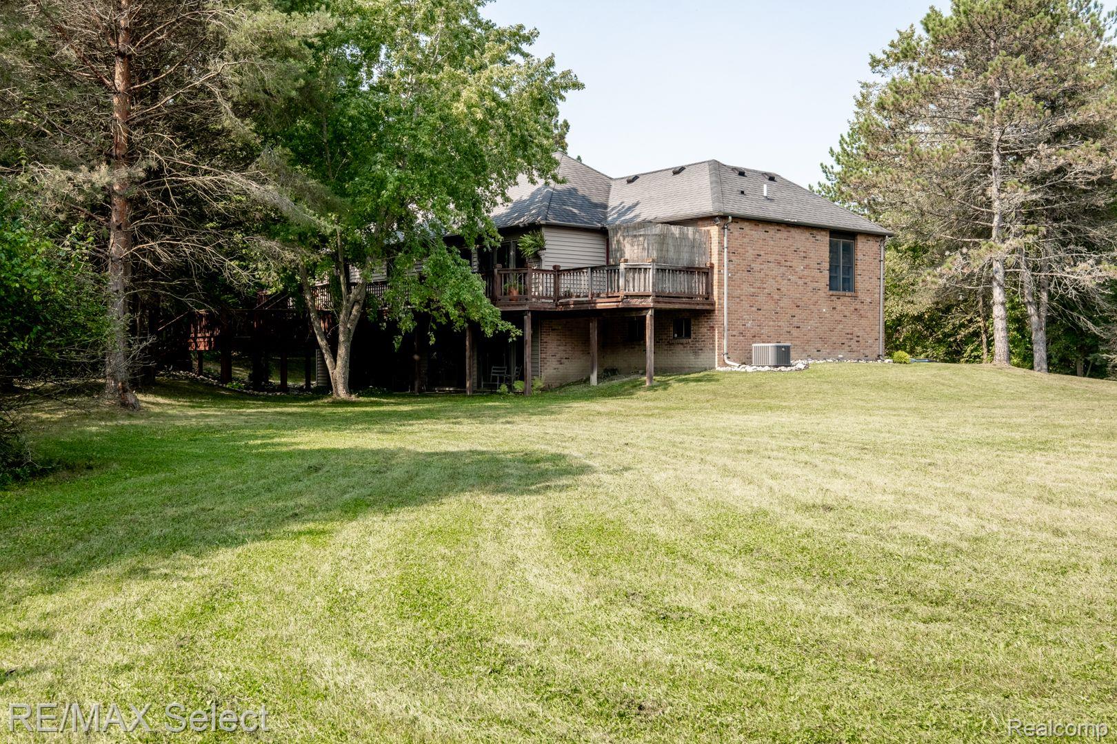 2250 N MCKINLEY Road