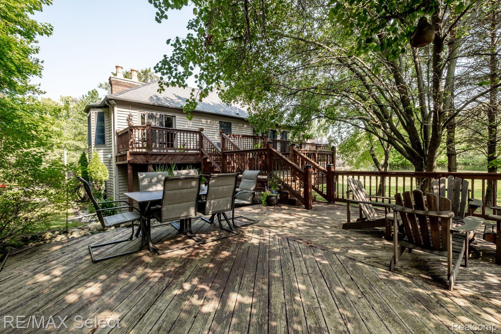 2250 N MCKINLEY Road